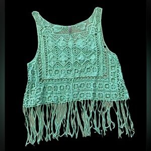 Buzz~Boho~Crochet~Fringe Tank~Medium-Large‎